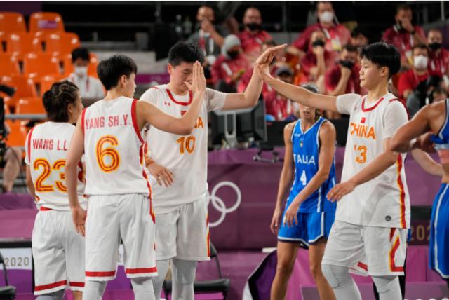 华体会安全通道-28日看点：跳水举重体操冲金 赛艇3X3女篮期待突破